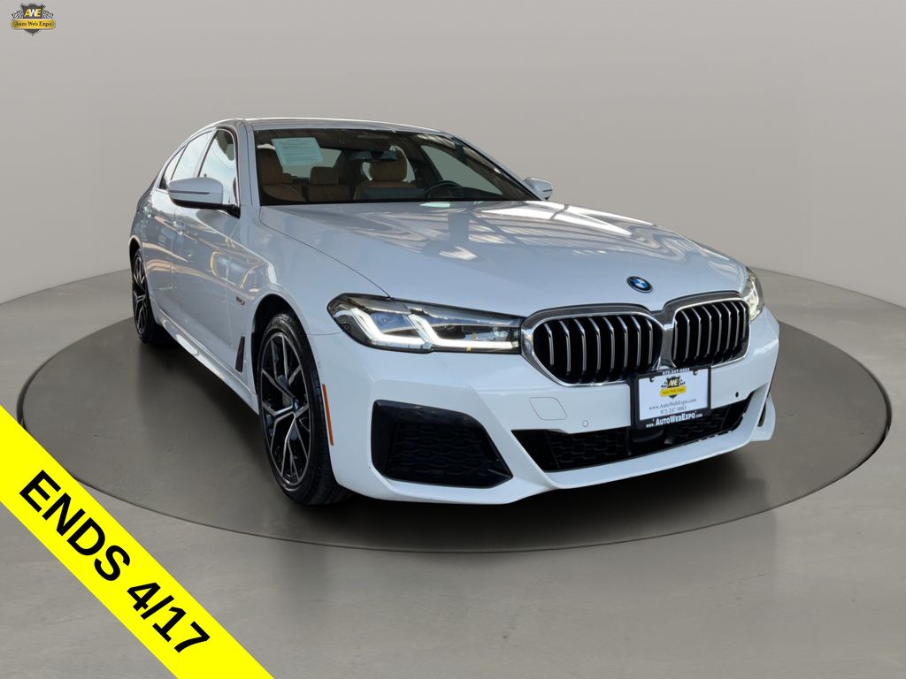 Alpine White 2023 BMW 5 Series 530e Hybrid Plug-in RWD Sedan Rear-Wheel Drive 8-Speed Automatic