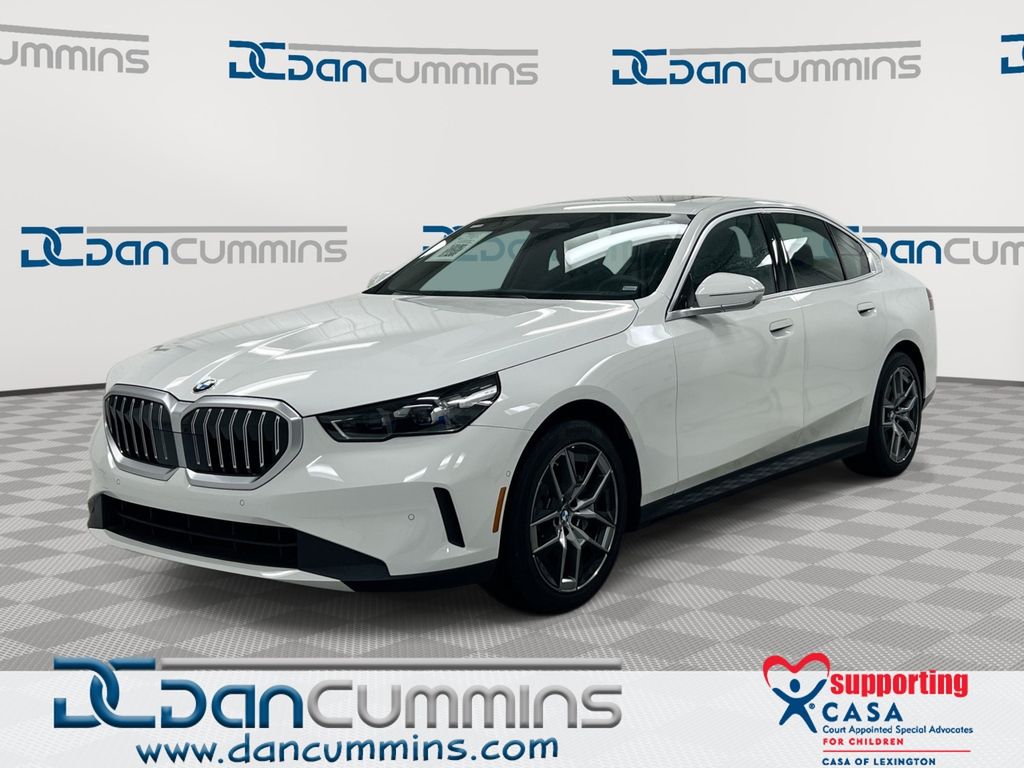 Alpine White 2026 BMW 5 Series Sedan Rear-Wheel Drive 8-Speed Automatic
