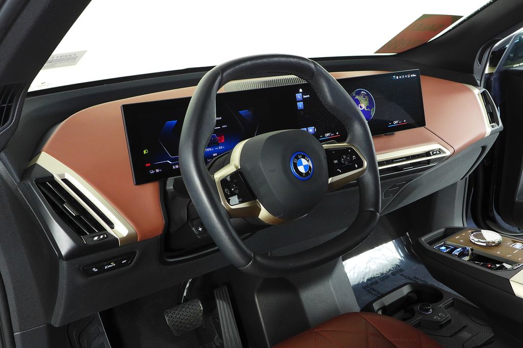 Thumbnail: 2023 BMW iX - 29