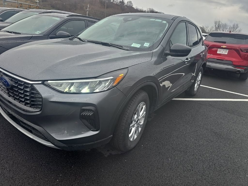 Carbonized Gray Metallic 2025 Ford Escape Active AWD SUV / Crossover All-Wheel Drive 8-Speed Automatic