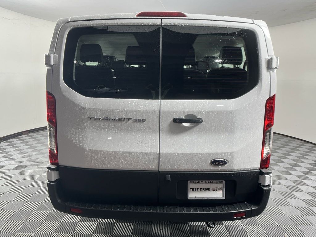 2024 Ford Transit-350 XL 3