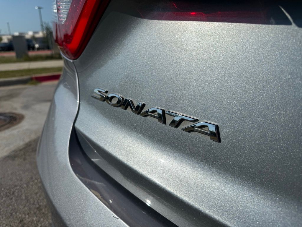 Thumbnail: 2016 Hyundai Sonata - 7