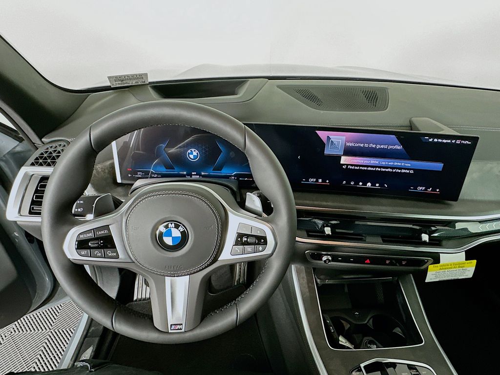 Thumbnail: 2026 BMW X5 - 10