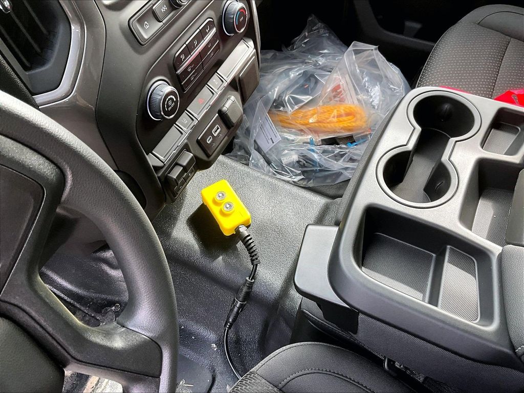 2026 Chevrolet Silverado 3500HD — photo 14