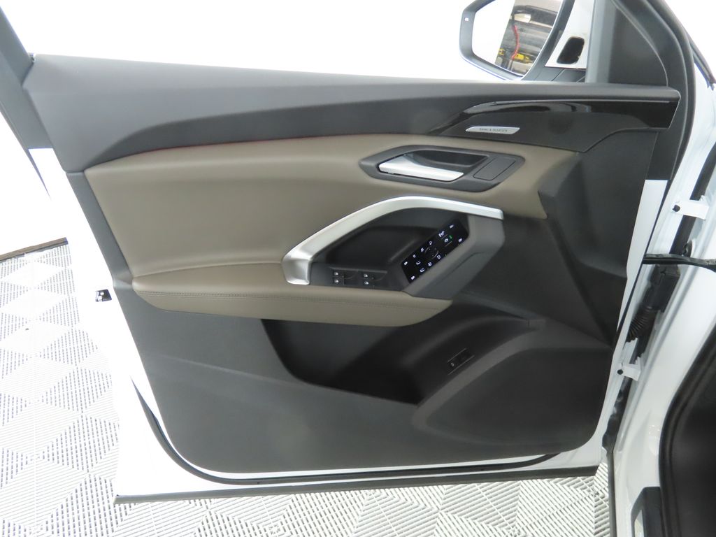 Thumbnail: 2025 Audi Q5 - 26