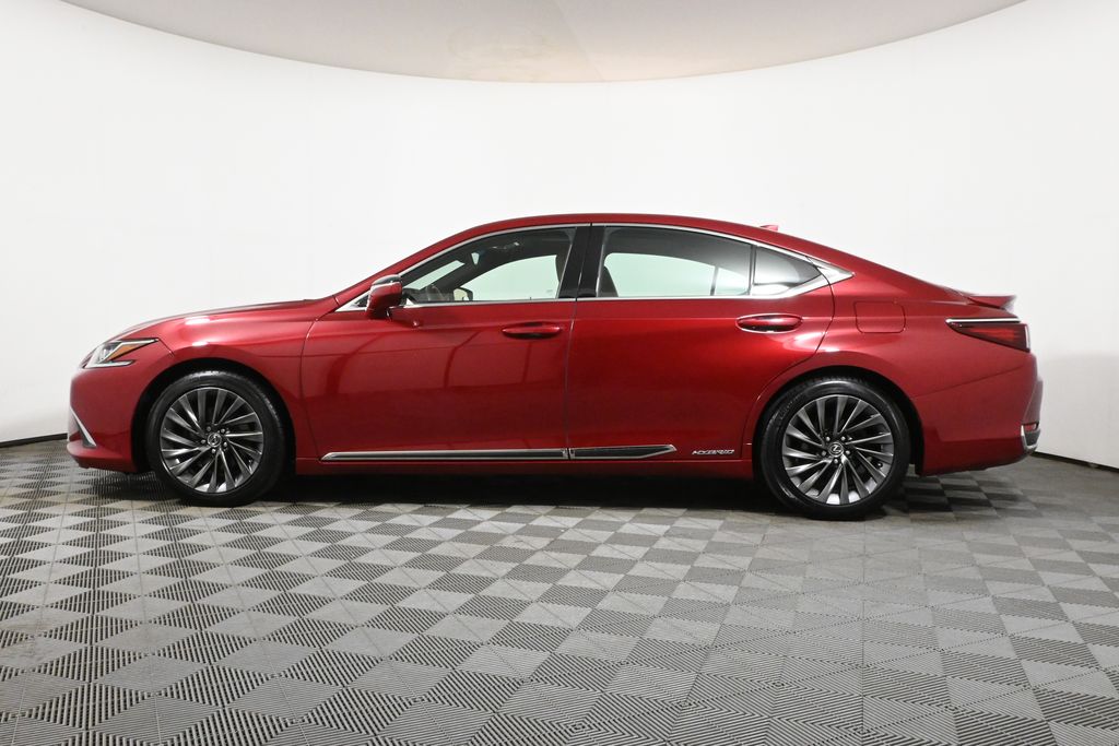 2019 Lexus ES Hybrid 300h Luxury 2