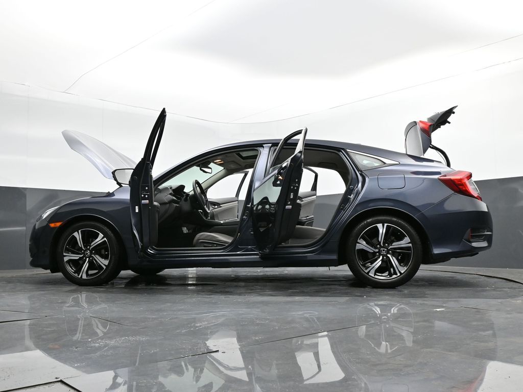 2017 Honda Civic Touring