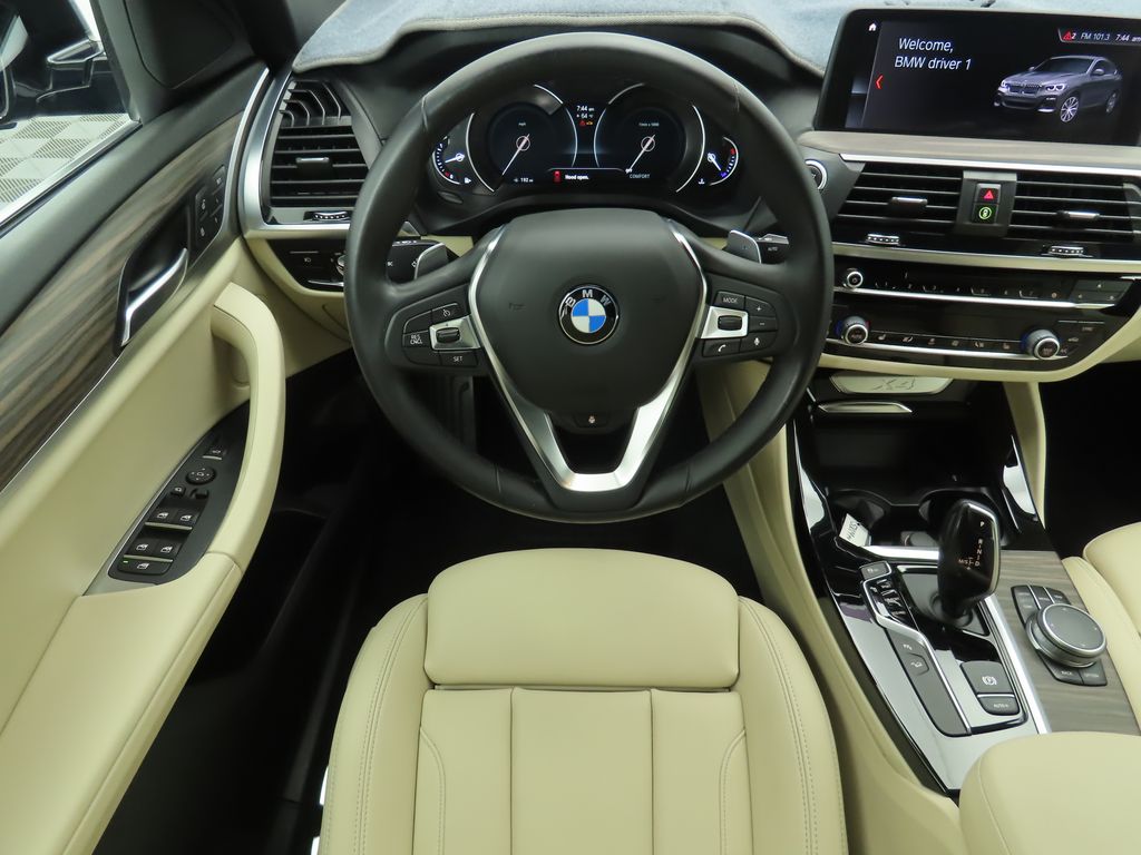Thumbnail: 2019 BMW X4 - 10