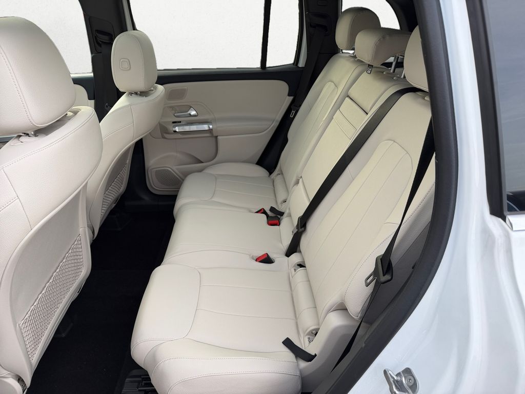 new 2026 Mercedes-Benz GLB car
