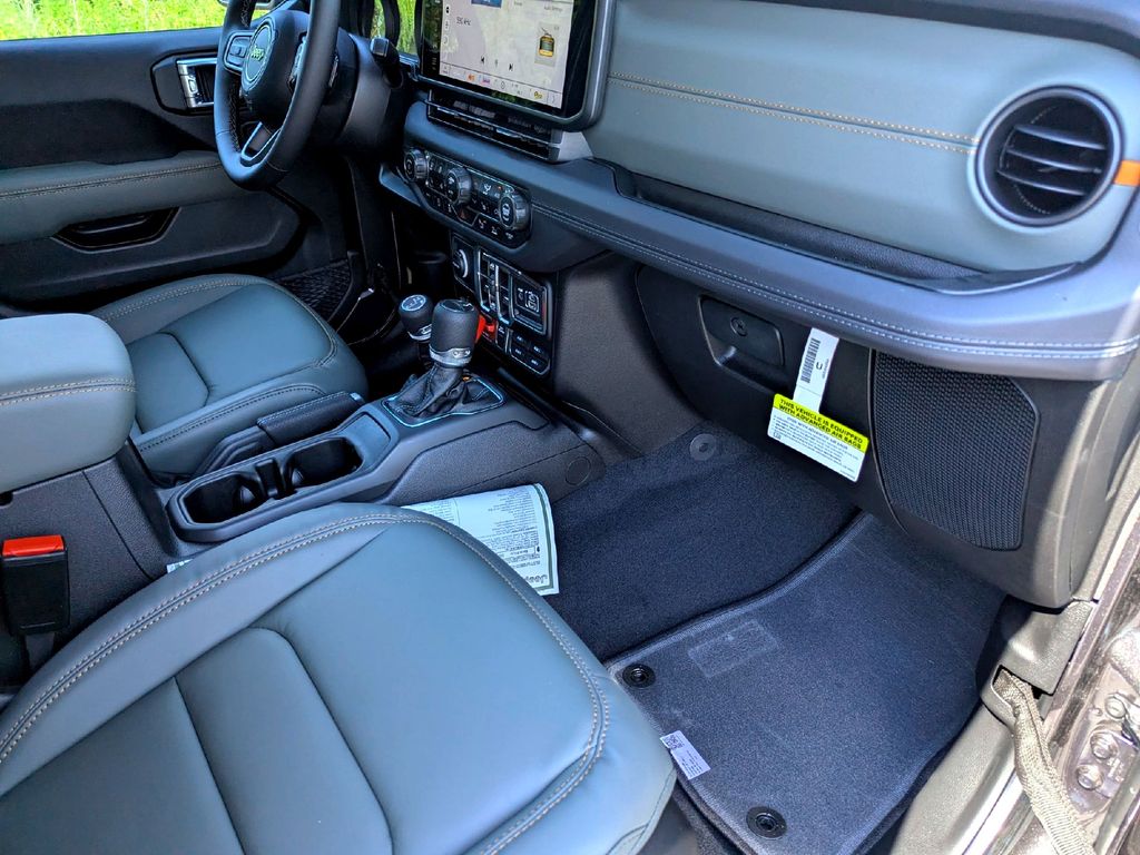 New Car 2025 Jeep Gladiator  Mojave For Sale In Taylor, Texas