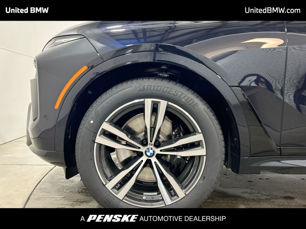 2026 BMW X7 xDrive40i 10