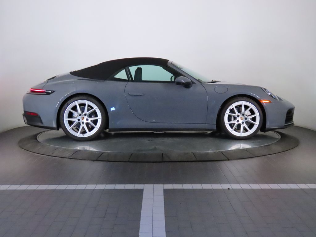 Thumbnail: 2025 Porsche 911 - 8