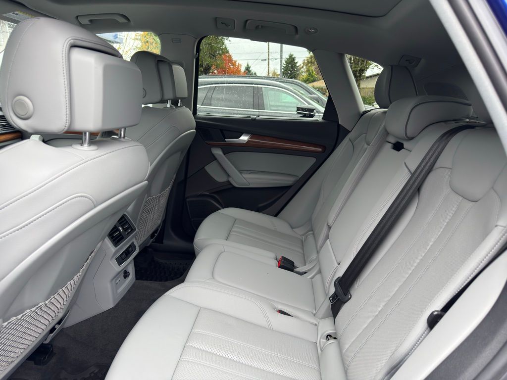 2021 Audi Q5 e 55 Premium Plus