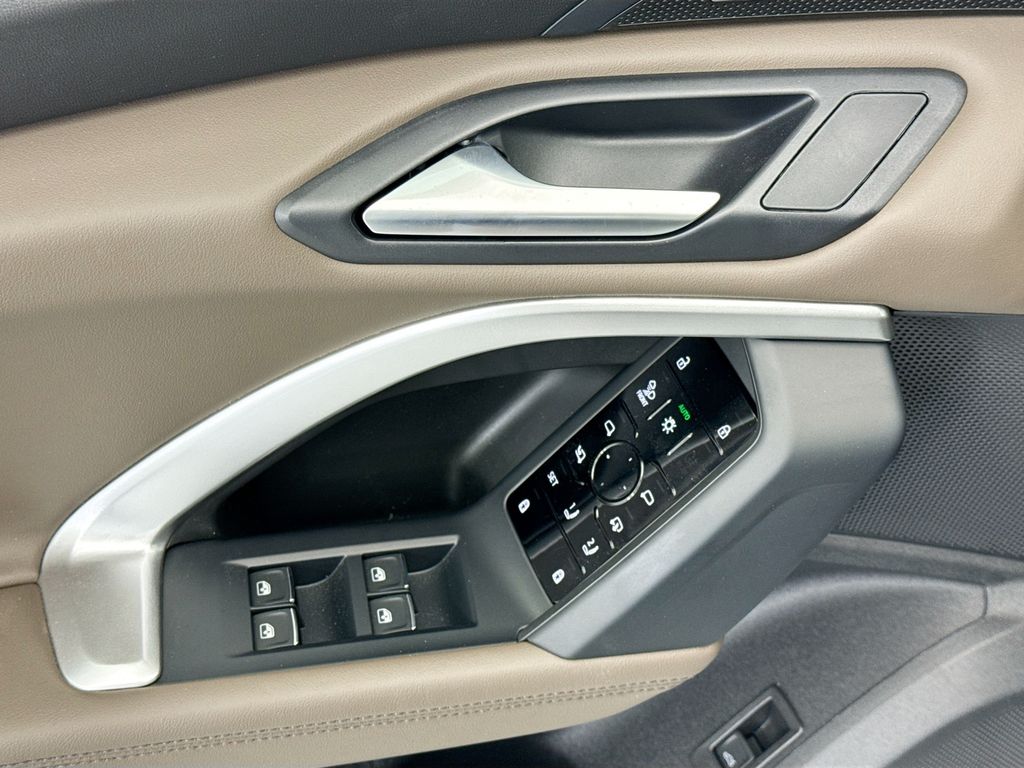 Thumbnail: 2026 Audi Q5 - 22