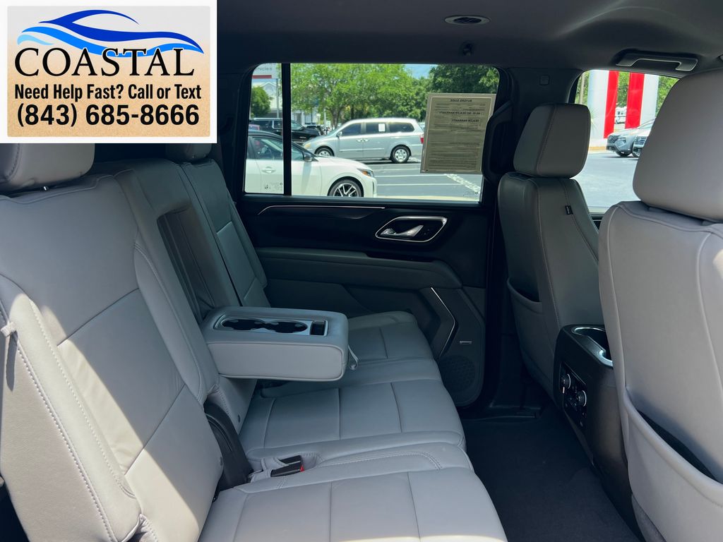 2023 Chevrolet Suburban LT White at Bob King Buick GMC