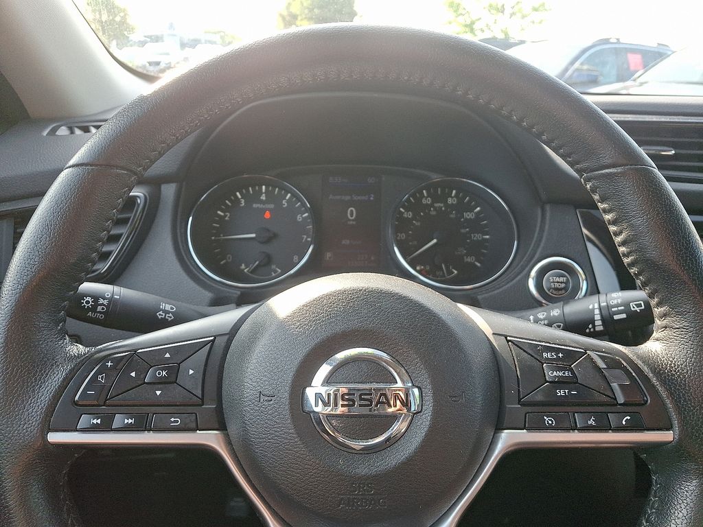 2020 Nissan Rogue SV 19