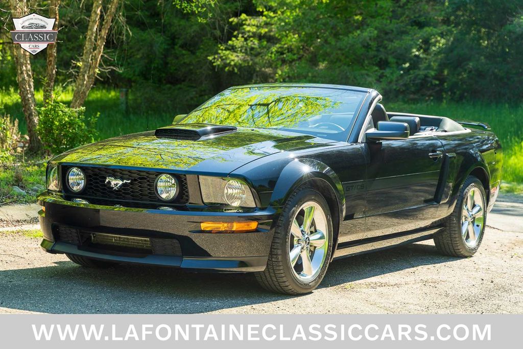 2007 Ford Mustang 177