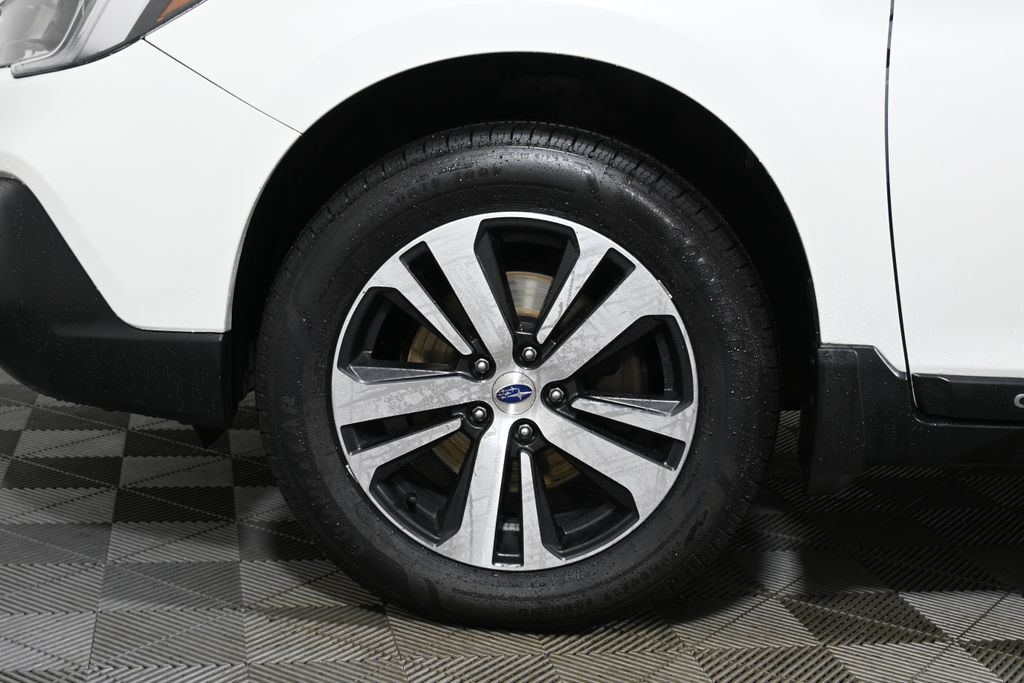 Thumbnail: 2019 Subaru Outback - 11