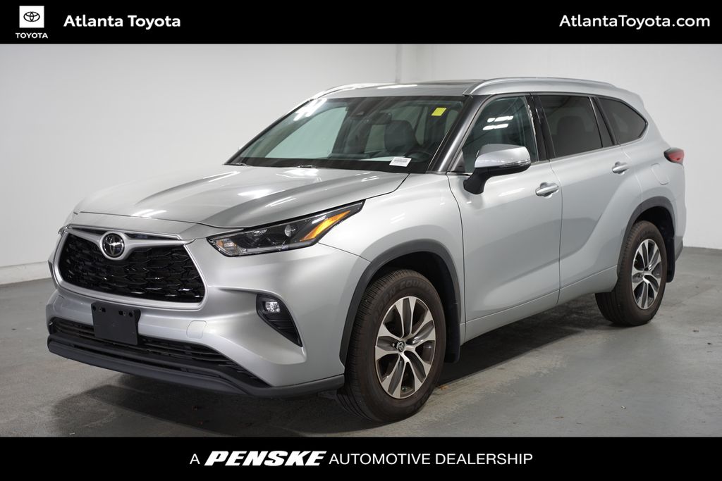 2021 Toyota Highlander XLE -
                Duluth, GA