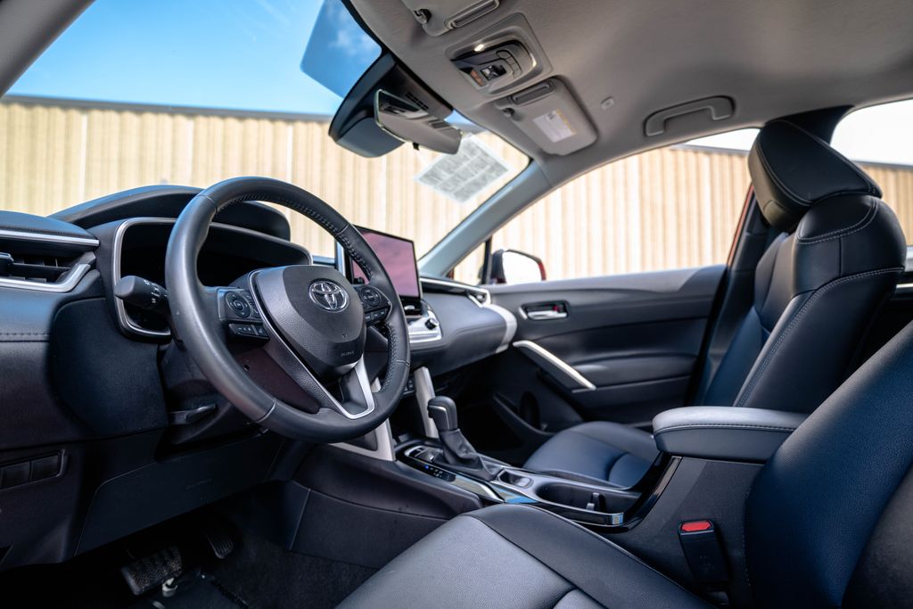 Used 2025 Toyota Corolla Cross SUV