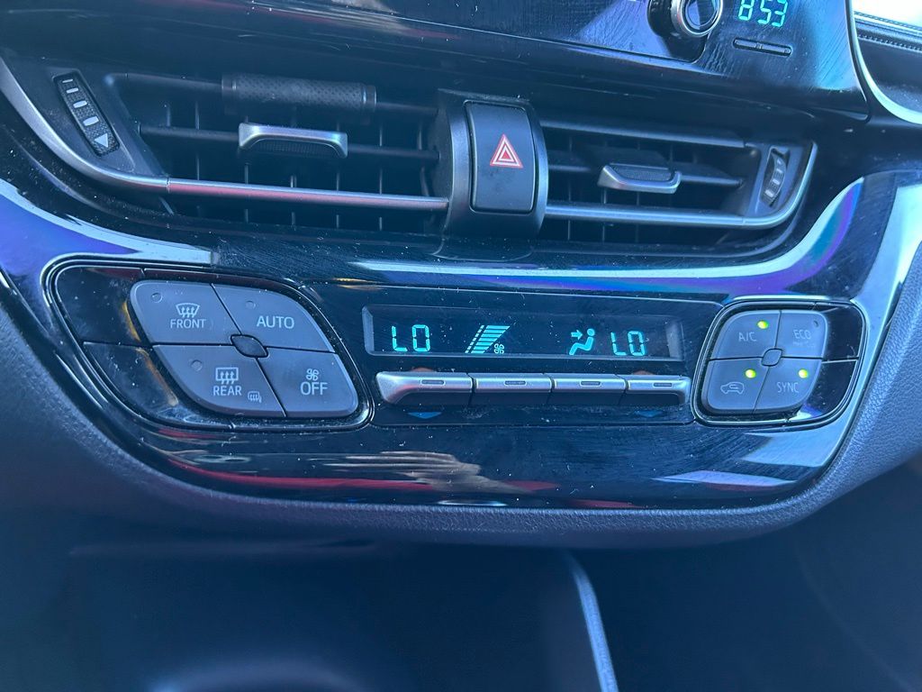 Thumbnail: 2019 Toyota C-HR - 27