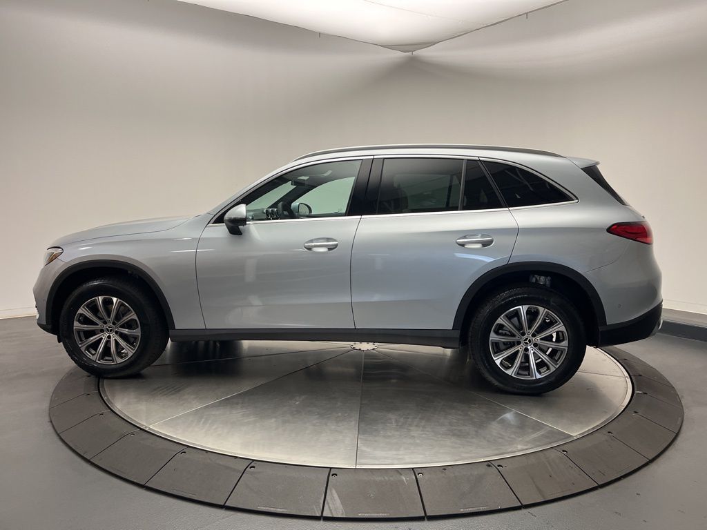 Thumbnail: 2026 Mercedes-Benz GLC - 4