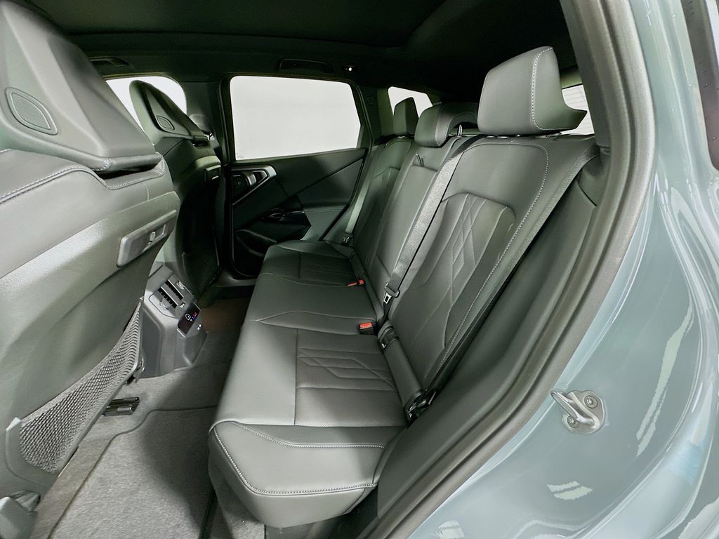 Thumbnail: 2026 BMW X3 - 17