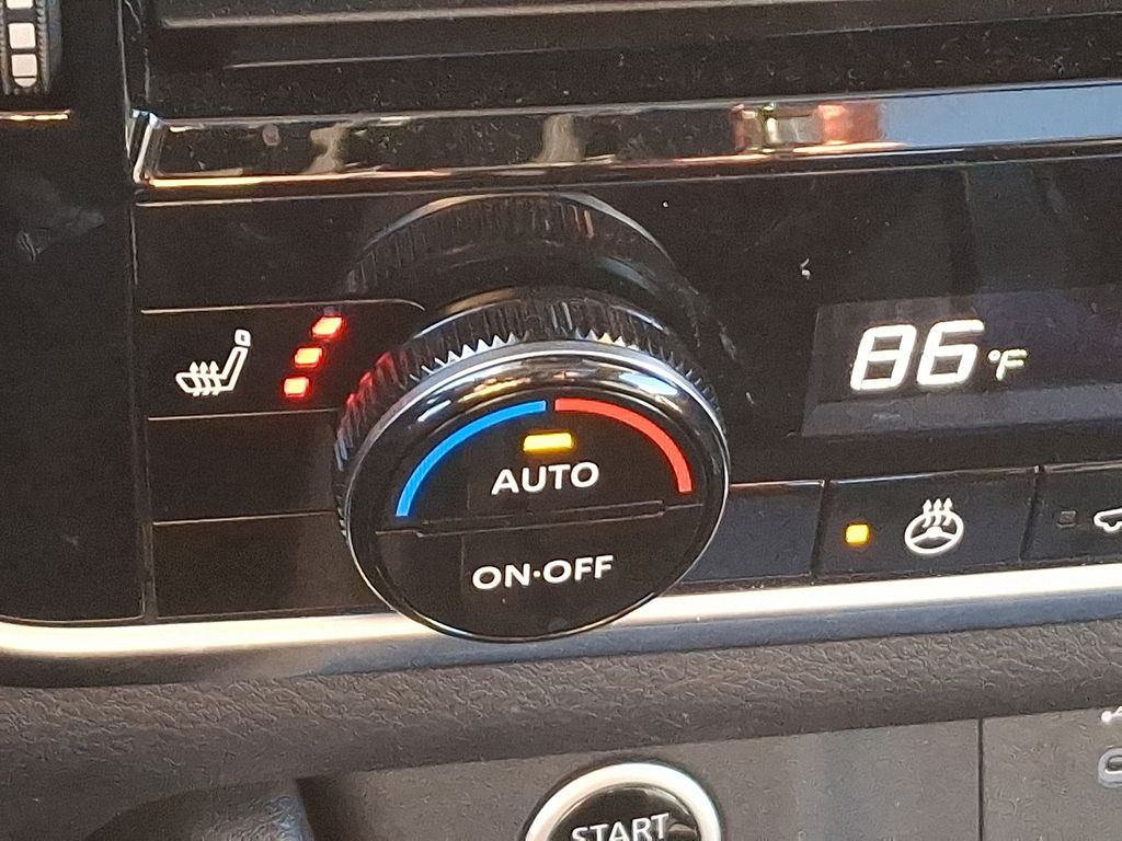 Thumbnail: 2022 Nissan Rogue - 27