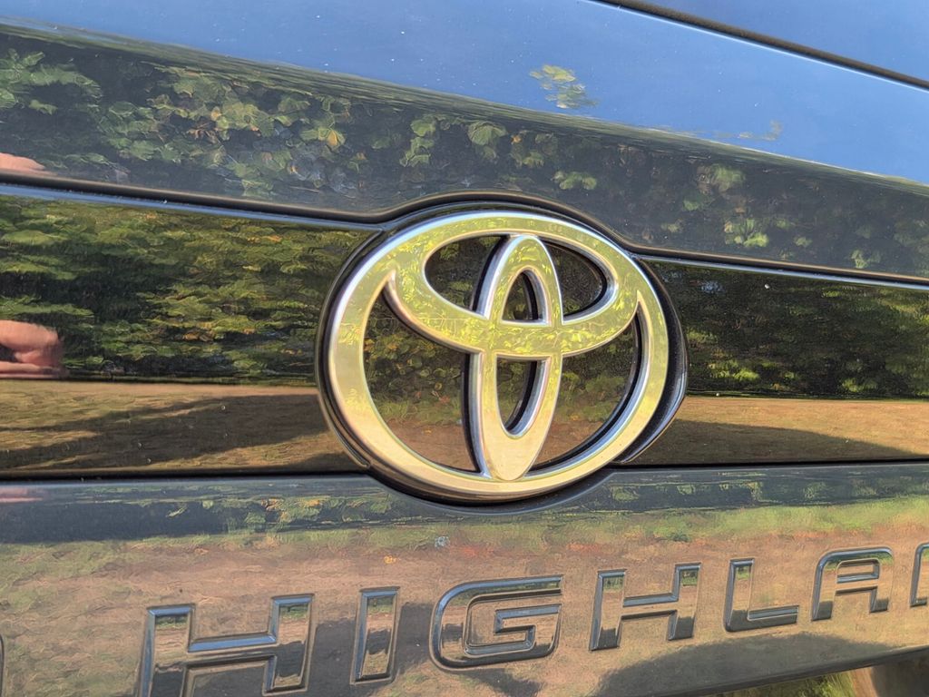 Used 2026 Toyota Grand Highlander SUV