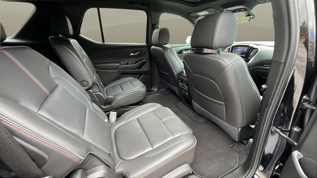 used 2023 Chevrolet Traverse car, priced at $34,965