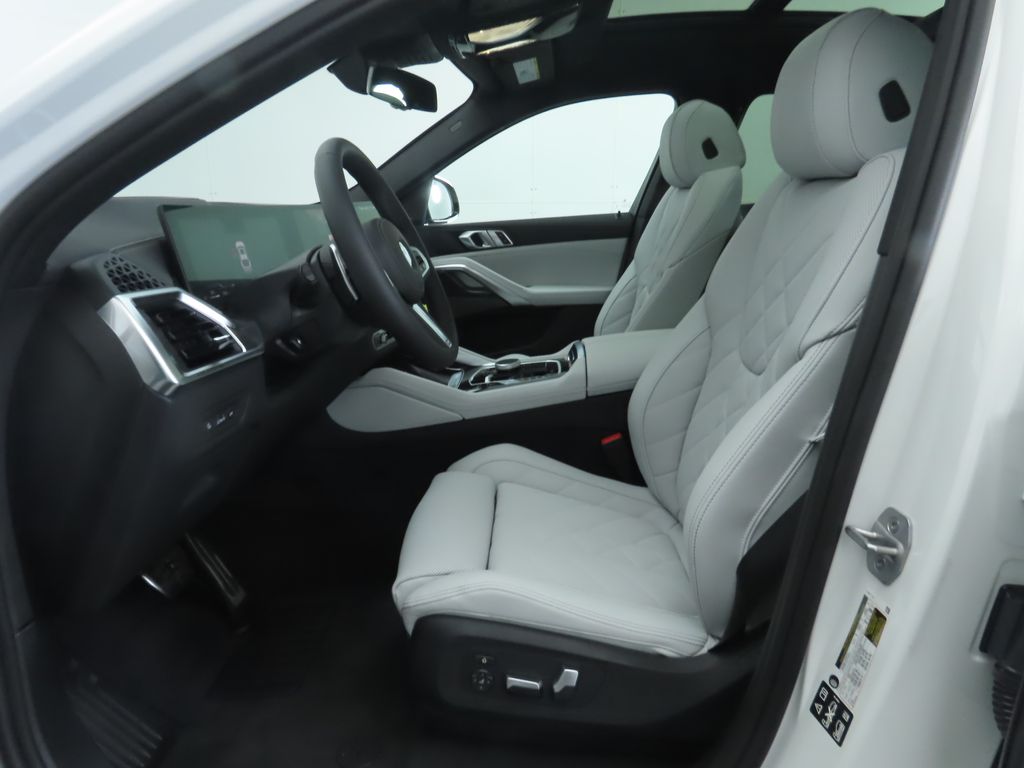 Thumbnail: 2026 BMW X6 - 20