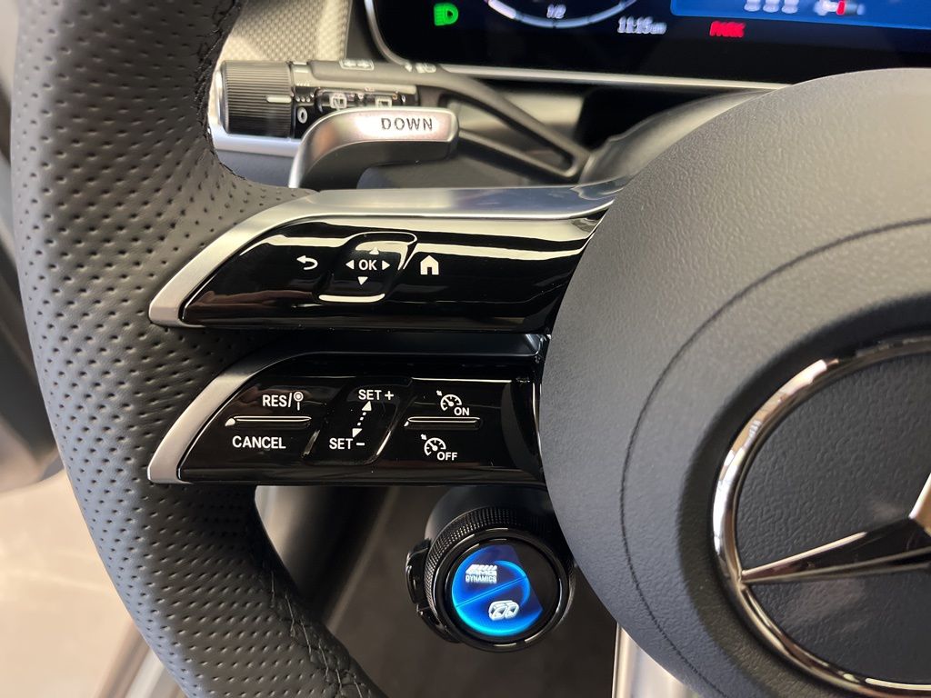 Thumbnail: 2026 Mercedes-Benz GLC - 14