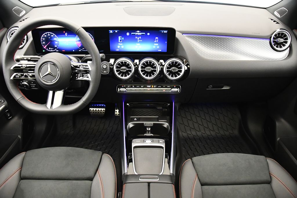 Thumbnail: 2025 Mercedes-Benz GLA - 20