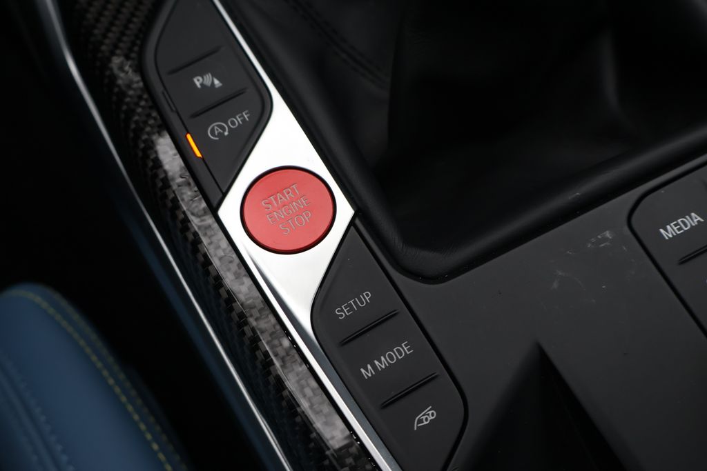 Thumbnail: 2022 BMW M3 - 25