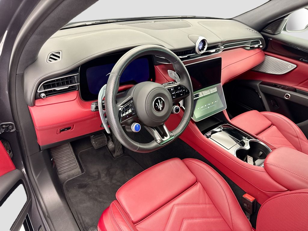 Used 2025 Grigio Lava Metallic Maserati Modena image 9