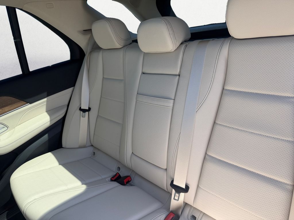 new 2026 Mercedes-Benz GLE car