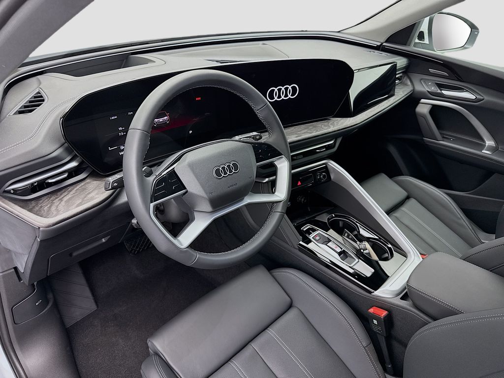 Thumbnail: 2025 Audi Q5 - 10