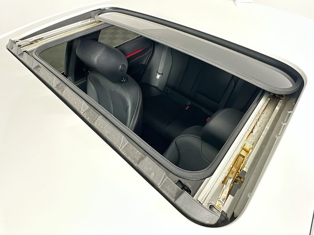 Thumbnail: 2015 BMW 4 Series - 22