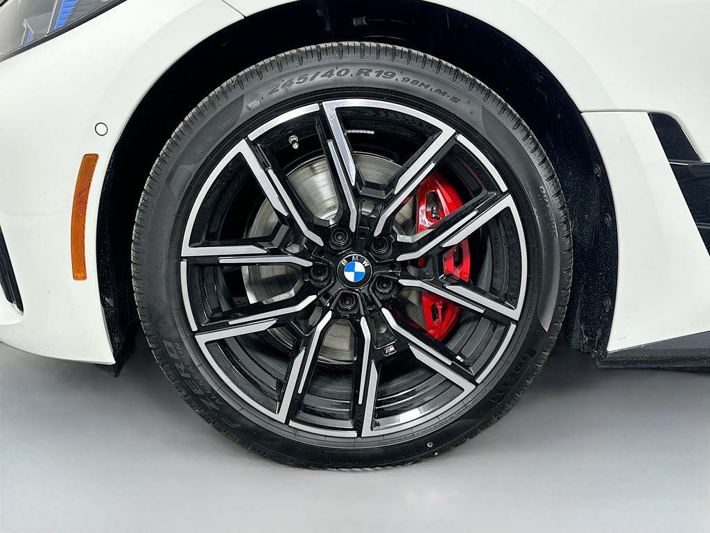 Thumbnail: 2025 BMW i4 - 23