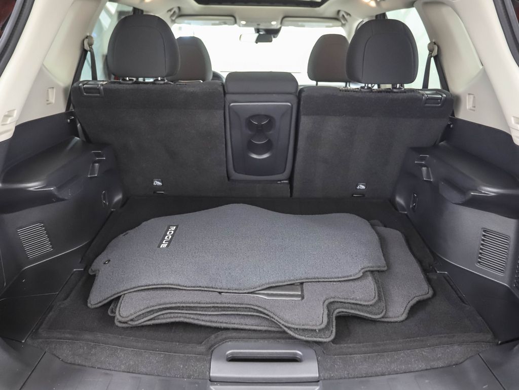 Thumbnail: 2020 Nissan Rogue - 23