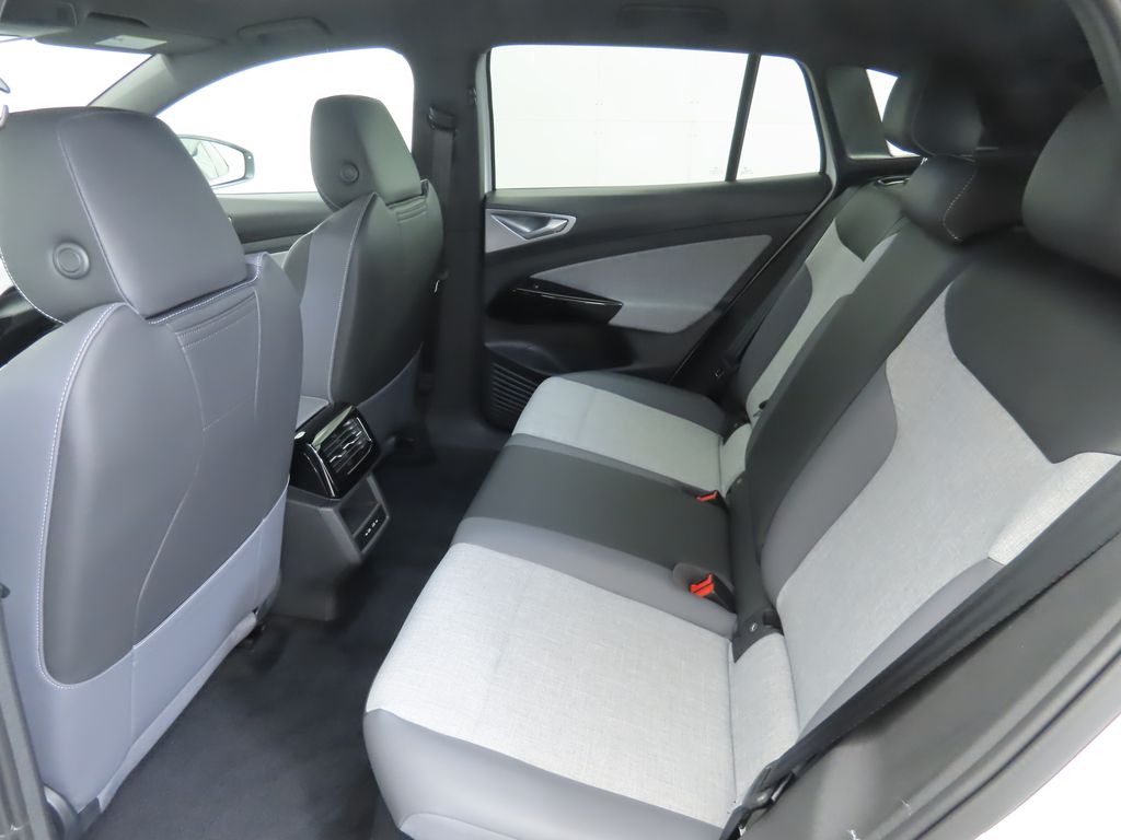 Thumbnail: 2025 Volkswagen ID.4 - 22