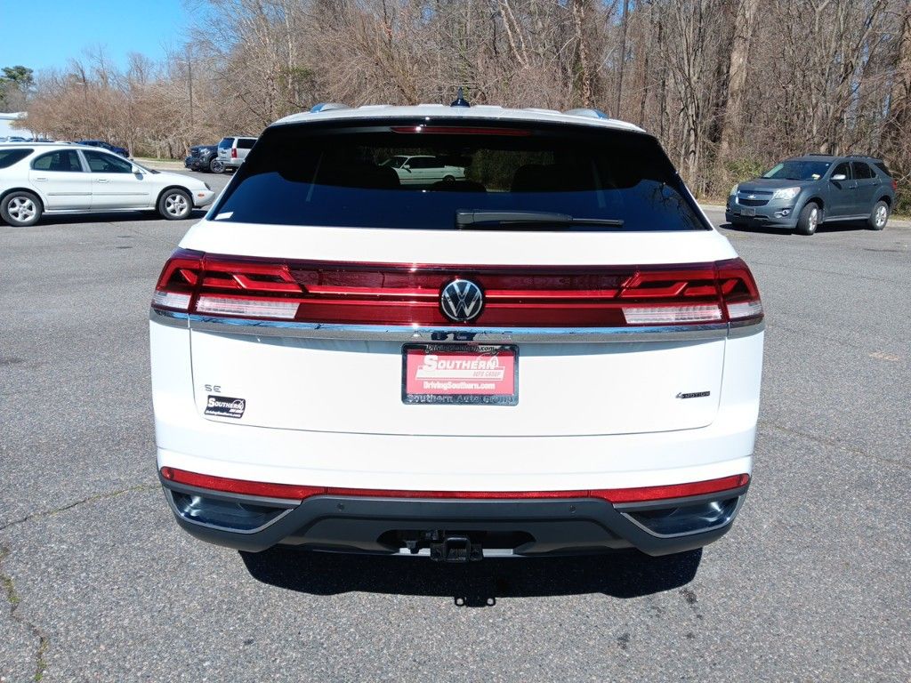 2024 Volkswagen Atlas Cross Sport 2.0T SE w/Technology 4