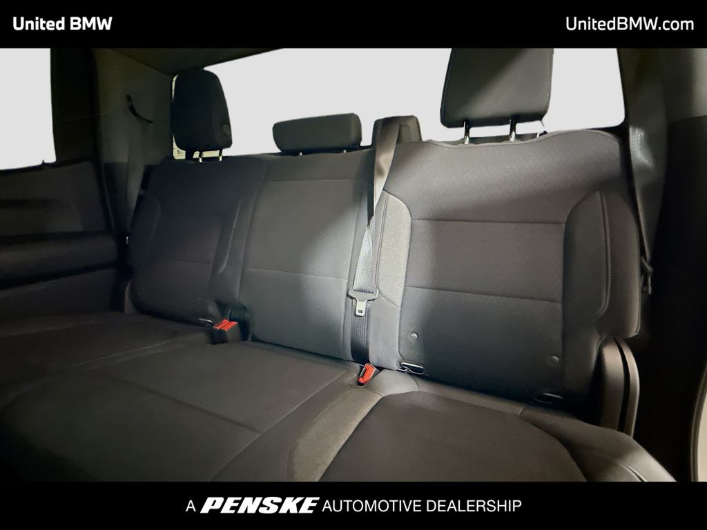 Thumbnail: 2022 Chevrolet Silverado 1500 - 11