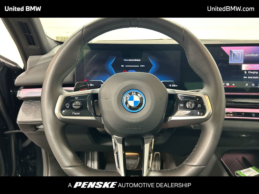 Thumbnail: 2025 BMW i5 - 14