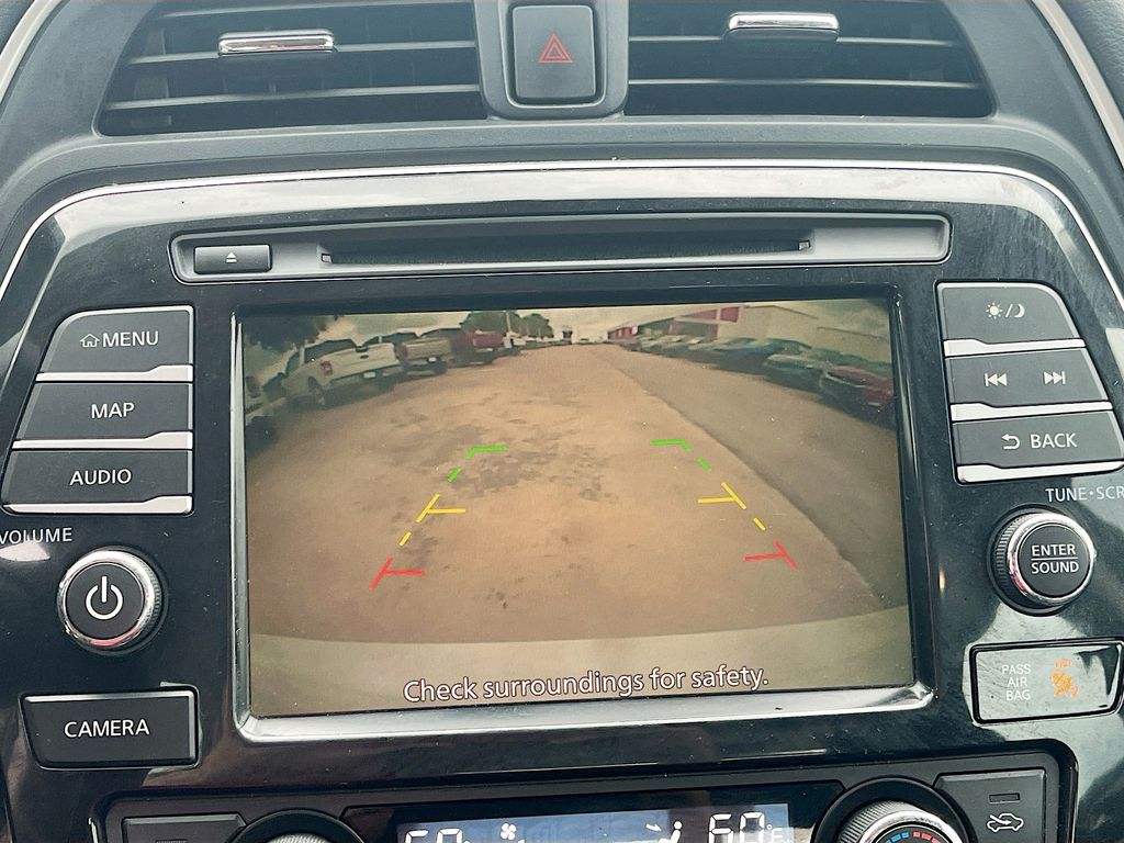 Used 2019 White Nissan 3.5 SL image 14