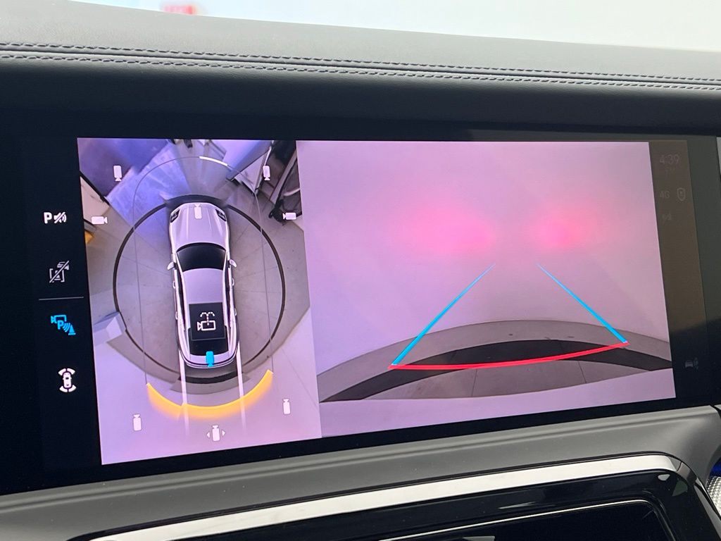 Thumbnail: 2026 Porsche Panamera - 15