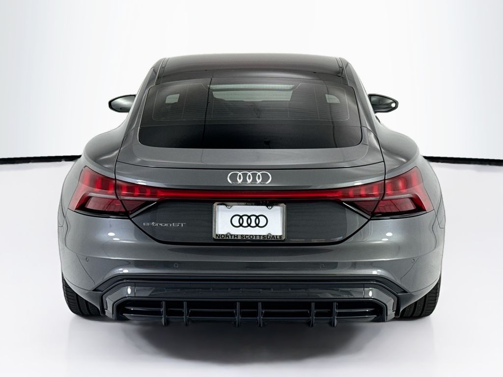 Thumbnail: 2023 Audi e-tron GT - 6