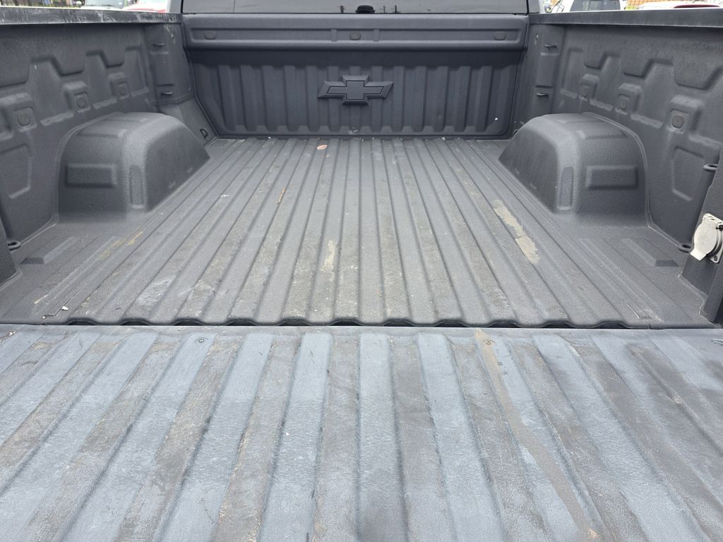 2022 Chevrolet Silverado 1500 RST - 10