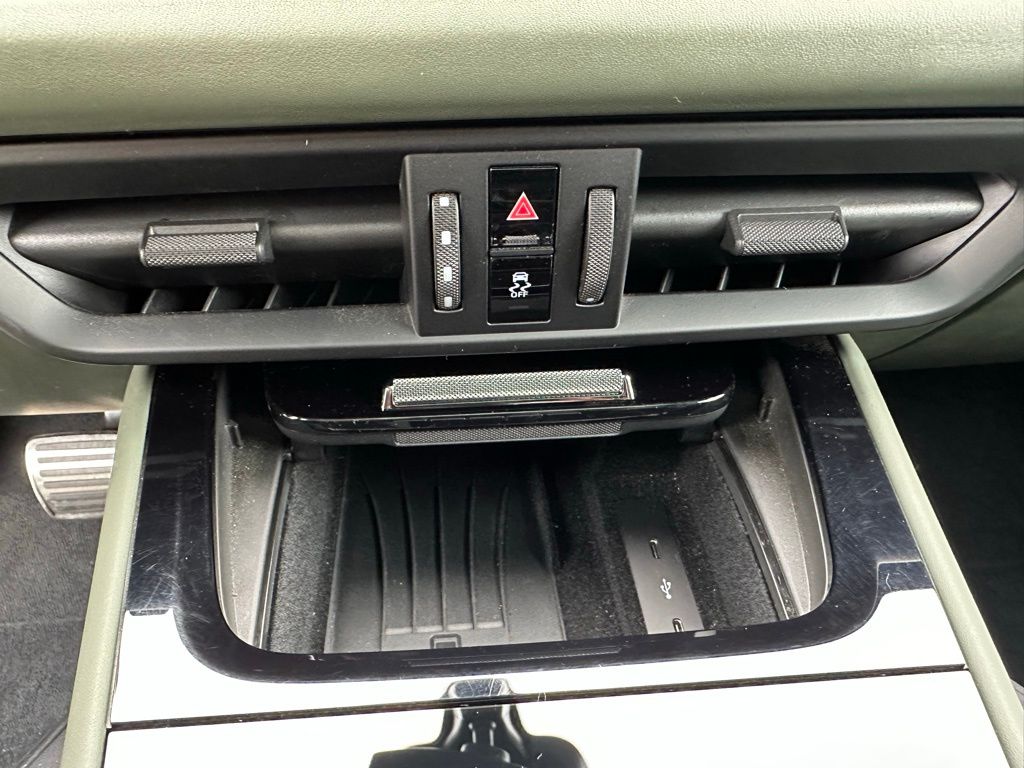 Thumbnail: 2025 Porsche Cayenne - 27