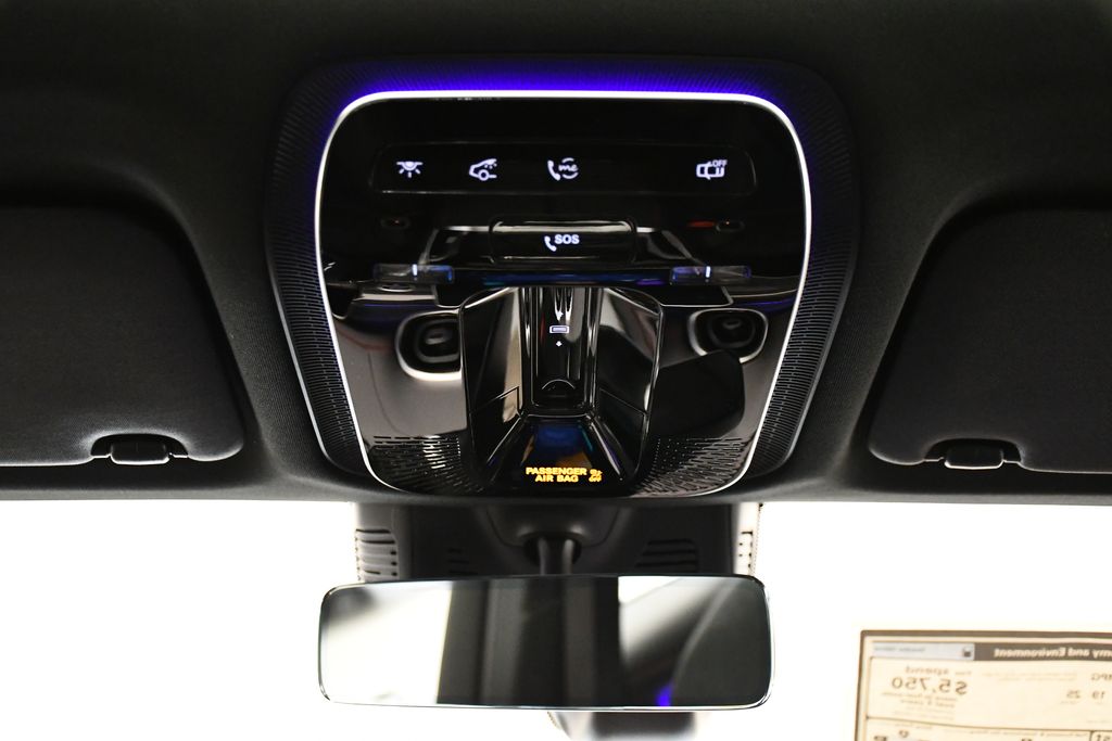 Thumbnail: 2025 Mercedes-Benz GLC - 18